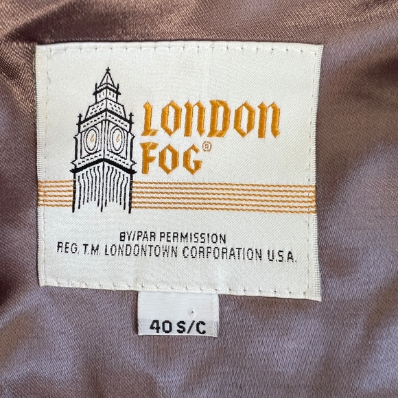 London Fog Vintage Double Breasted Trench Coat Size 40 S/C Zip Out Red Lining - Picture 6 of 11